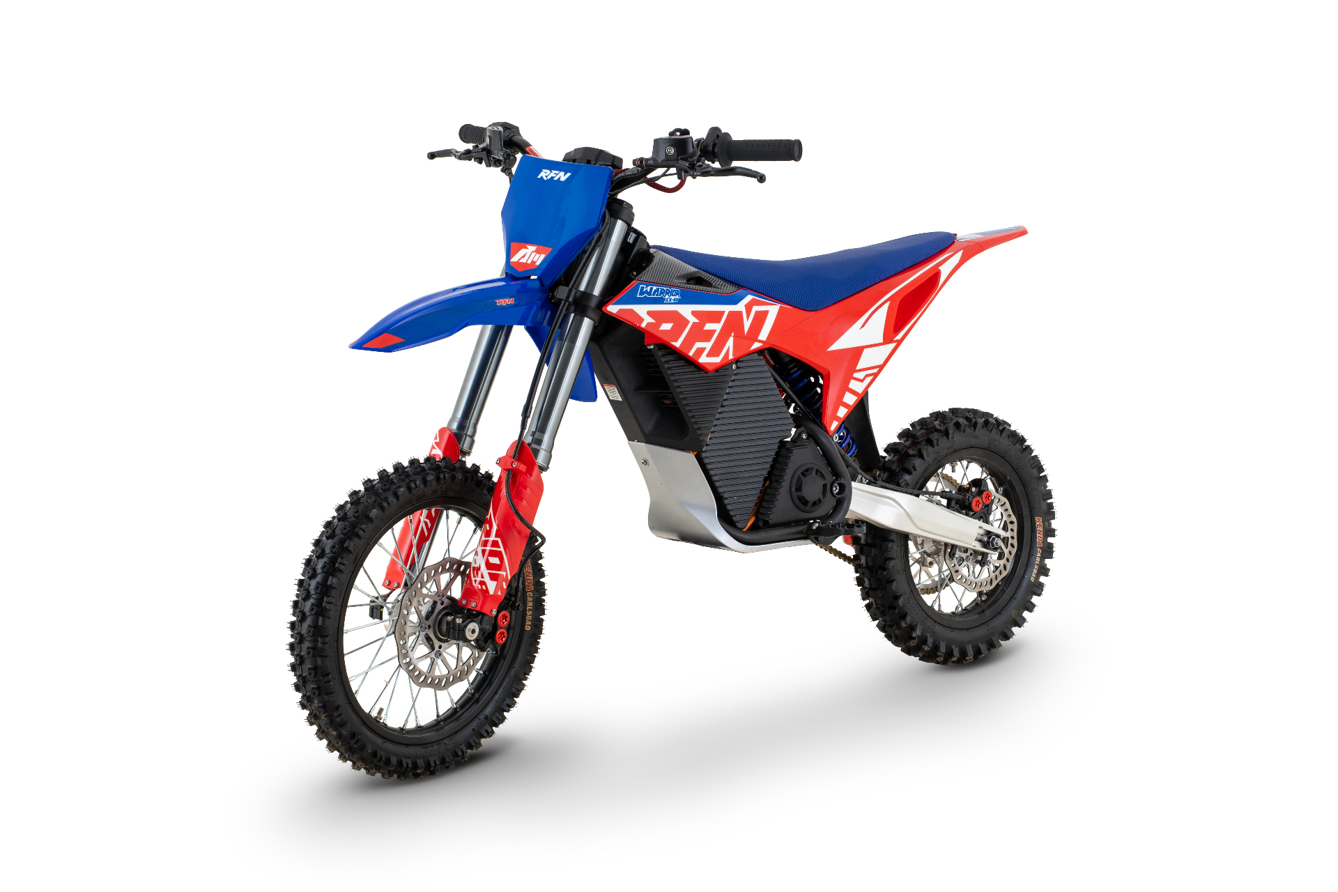 RFN Warrior SX-E8 — elektryczny cross klasy 125cc, studio, ujęcie 3/4 z przodu z prawej strony