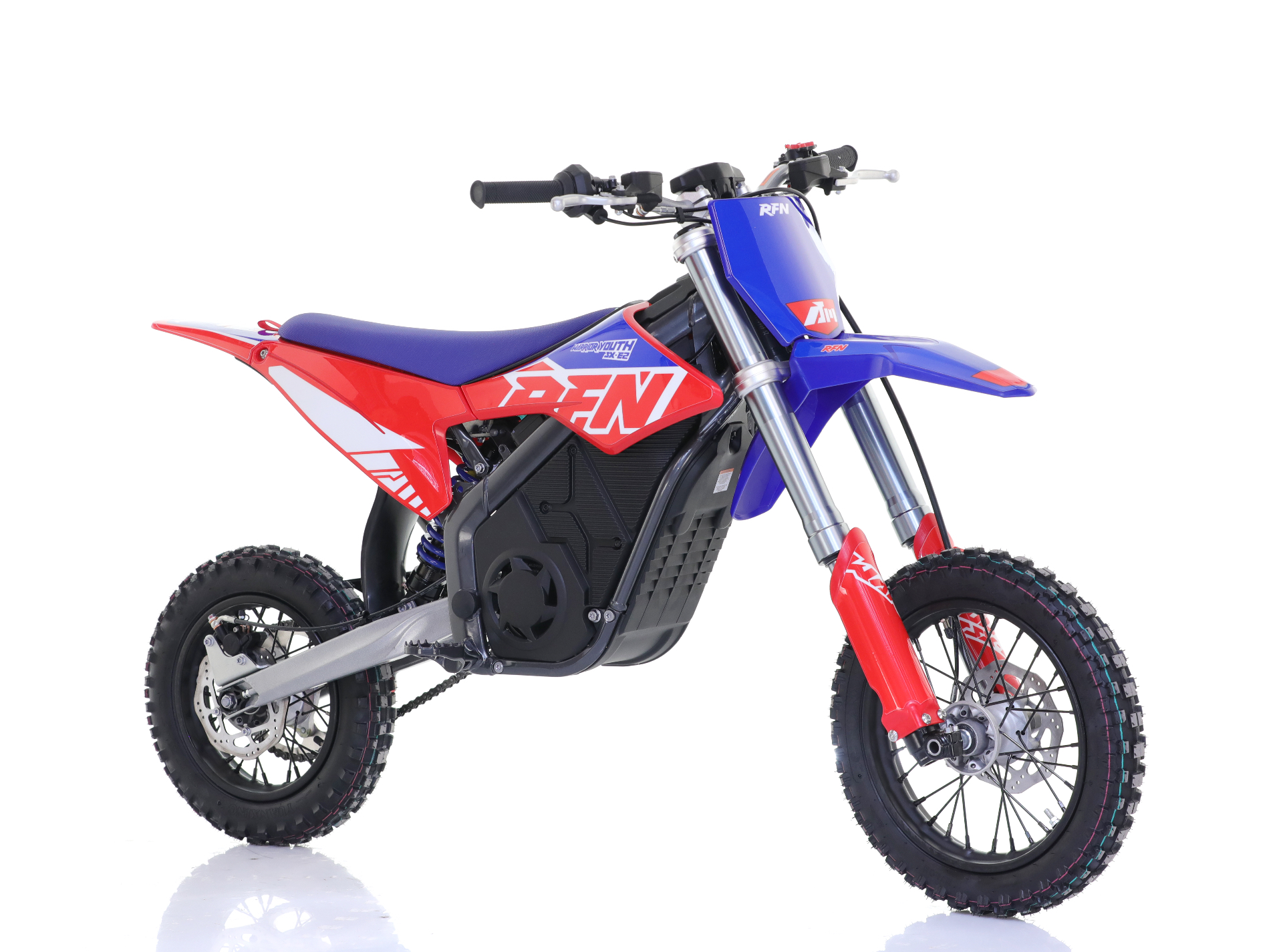 RFN Warrior Youth SX-E2 — elektryczny dirt bike dla młodzieży, ujęcie 3/4 z prawej z widocznym silnikiem PMSM